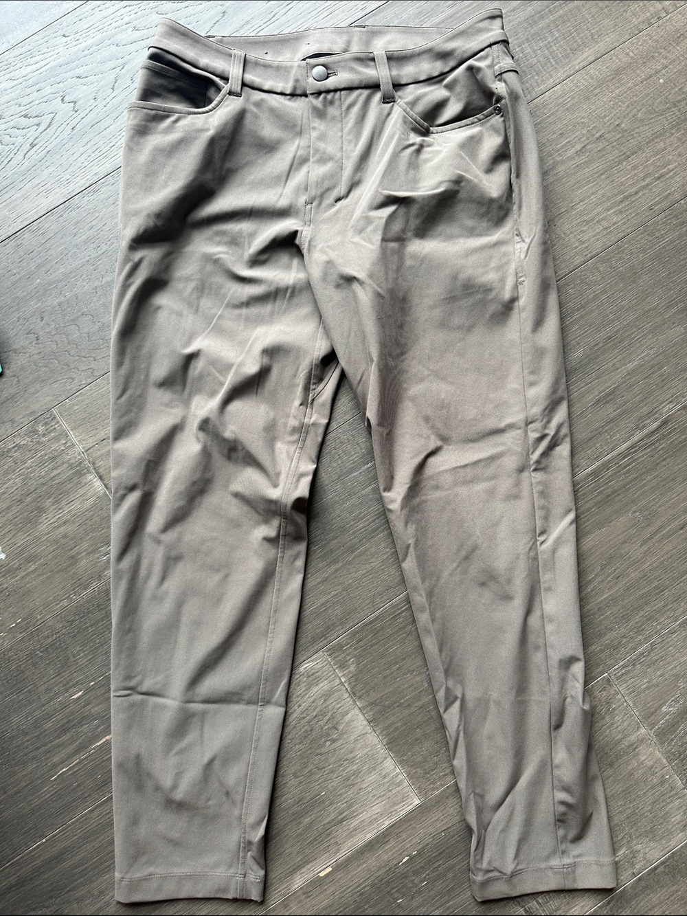 Lululemon Men's Gray Casual Stretch Pants - Modern Fit